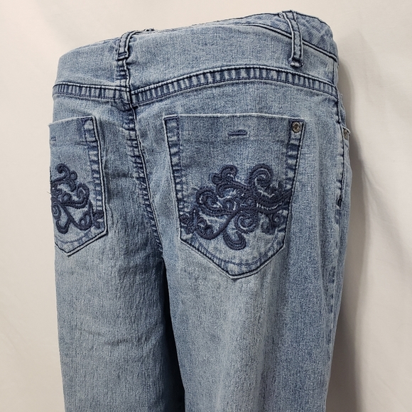 Sonoma Lifestyle Crop Jeans Size 8 - Picture 6 of 7
